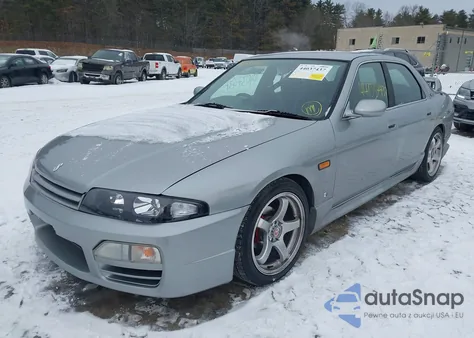 1998 Nissan Skyline z USA, uszkodzony, nr VIN HR33105907